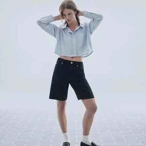 Everlane Cropped Blue Button Down Size Small